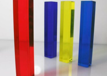 difference-between-acrylic-and-plexiglass