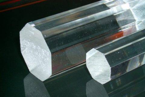 pmma_xt_octangular_bar_TN-480x321