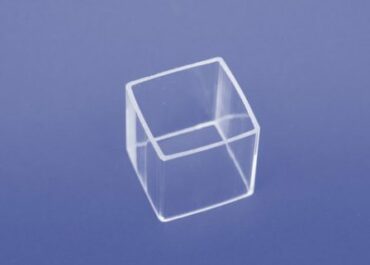 pmma_xt_square_tube_TN-480x321